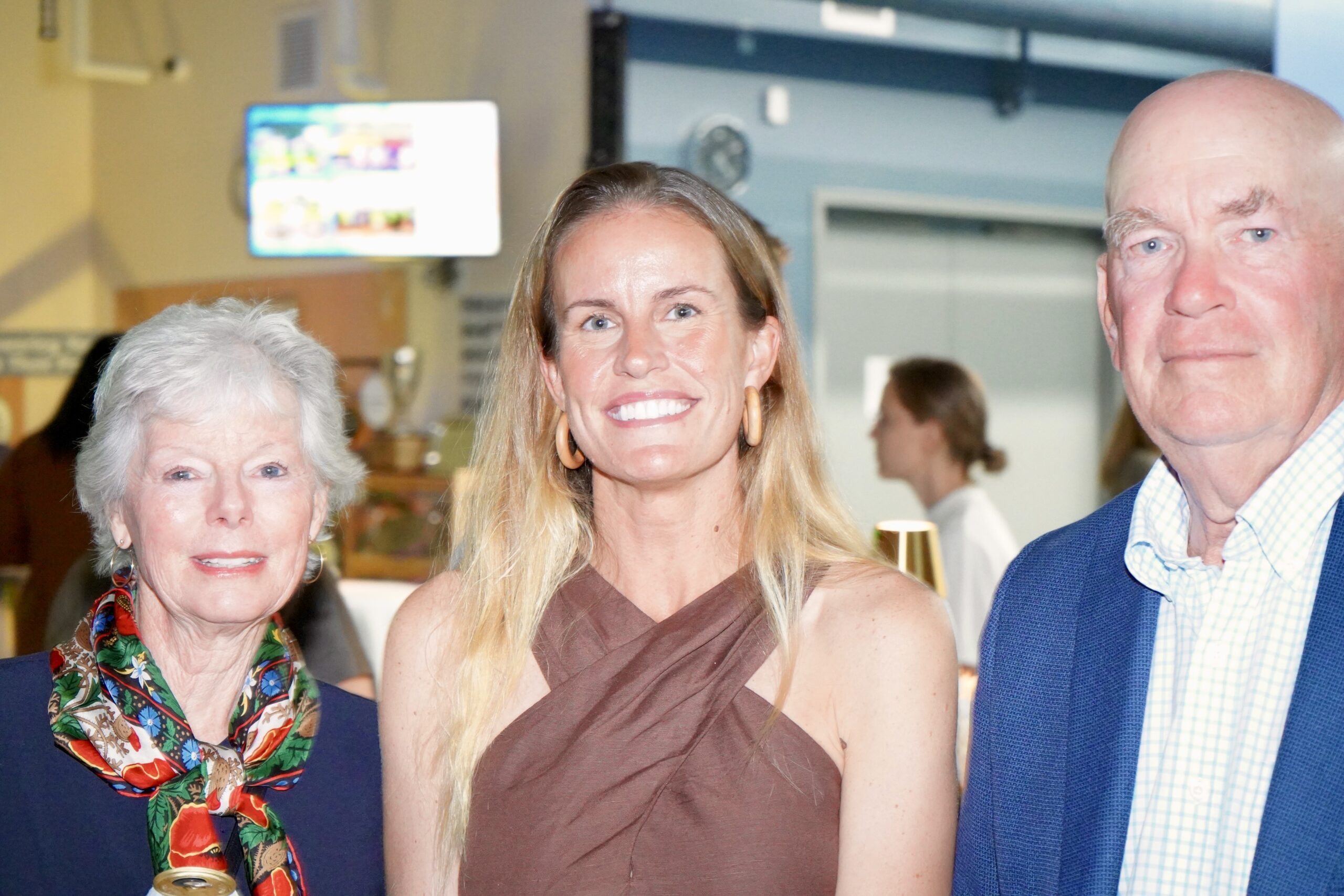 42A46DBB-AA75-4D9D-B735-704D39B6681D_1_201_a