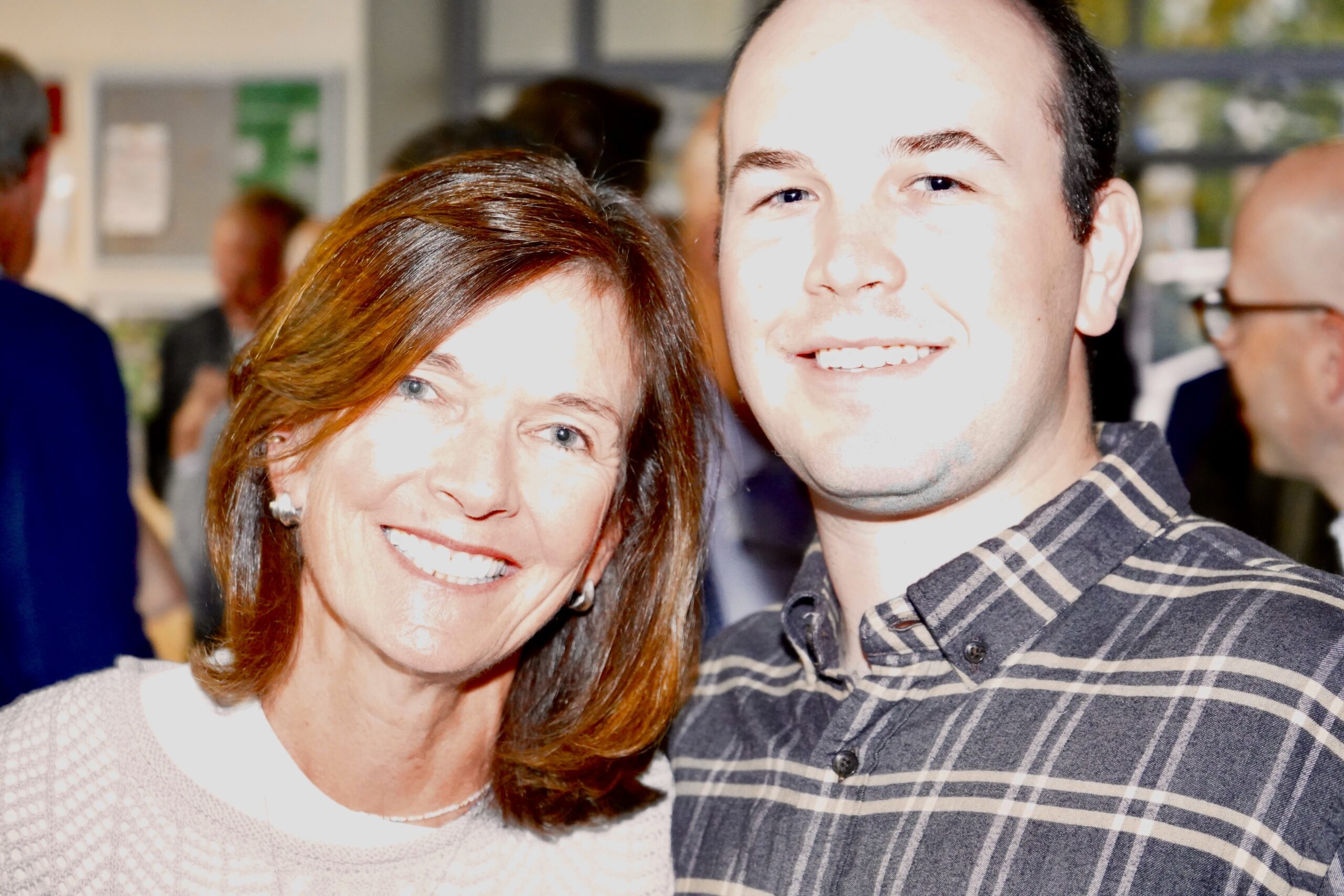 44D68B3F-AA9E-480C-9BC6-1D80FAA33289_1_201_a