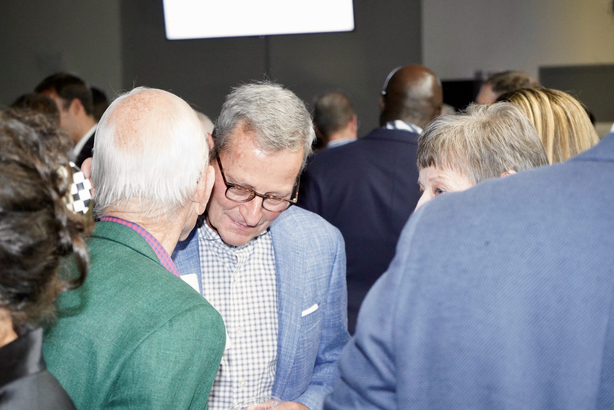 AD3B6646-77AF-4796-8FCB-B73540115F0E_1_201_a