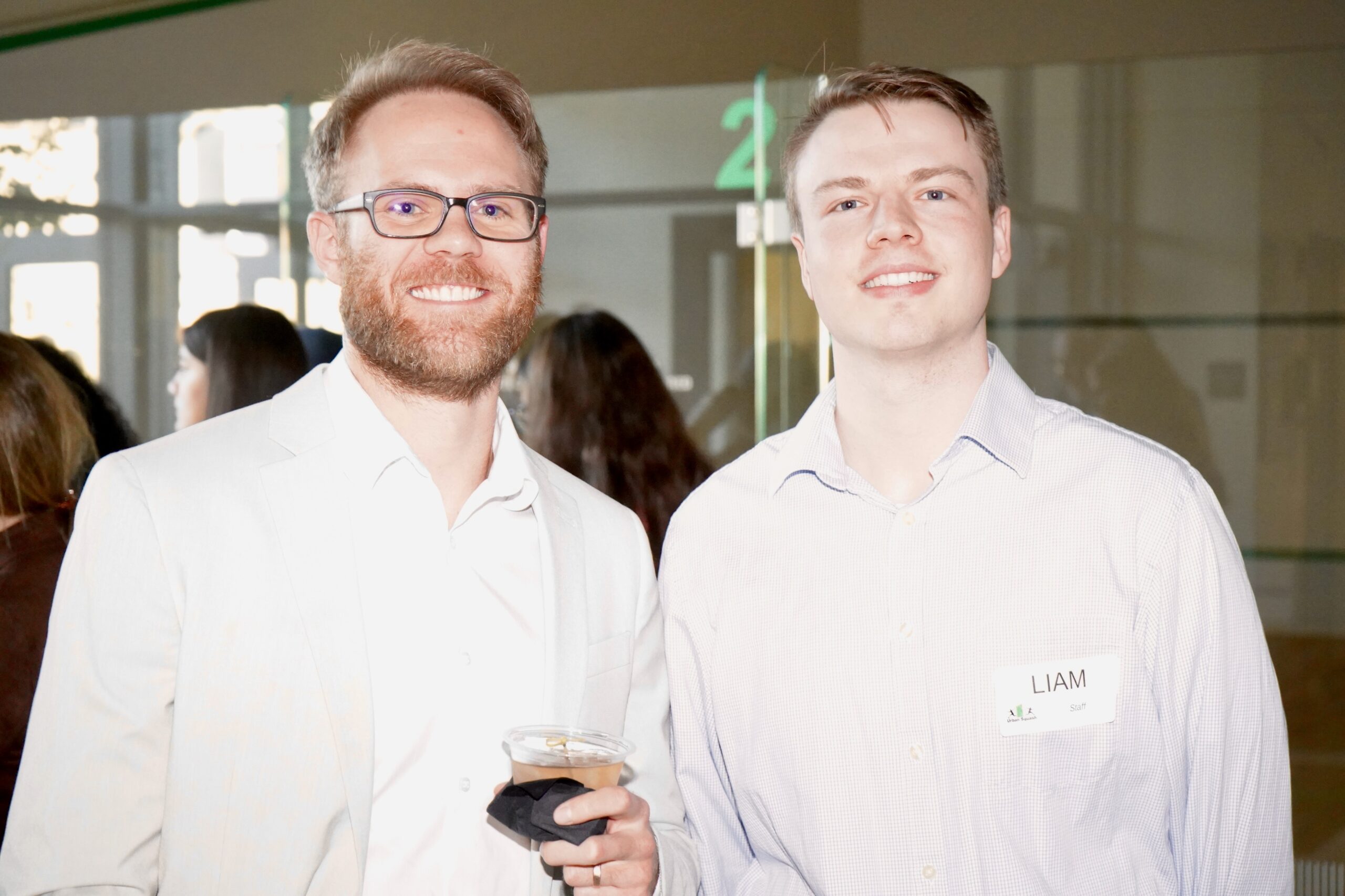 D05DC1A7-8259-49E6-964B-34EB9DEC4F6B_1_201_a